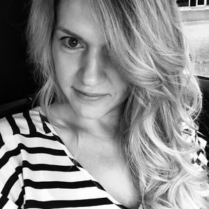 Meet your Posher, Victoria